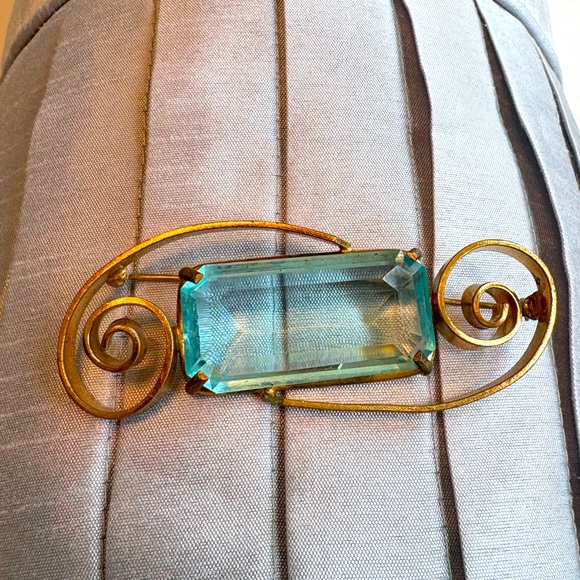 3”x2” Brooch With Blue Emerald Cut Vintage Midcentury Modern faux Aquamarine - Picture 3 of 16
